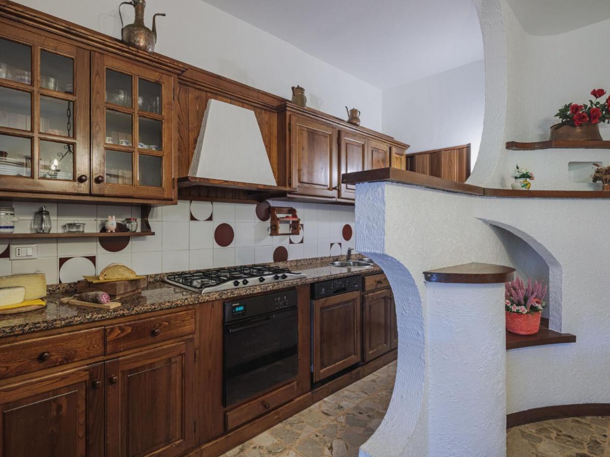Apartment Barbara By Interhome Corsanico-Bargecchia Exterior photo